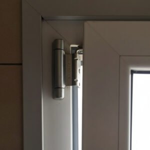 fenêtre oscillo batant 1 vantail alu gond