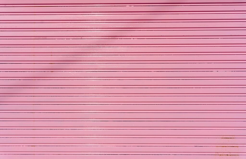 rideau metallique rose